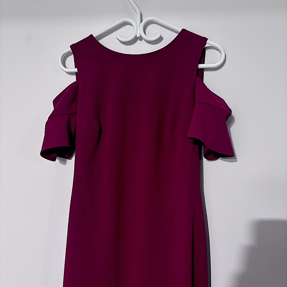 Elegant Cold Shoulder Deep Red Dress Ruffle Sleeve Midi